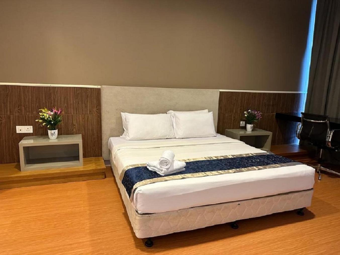Platinum Suites Klcc By Ar Hospitality Kuala Lumpur Exterior photo